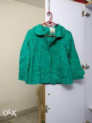 Nice green coat. Size M