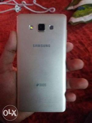 Samsung A7 gold in showroom condition with box