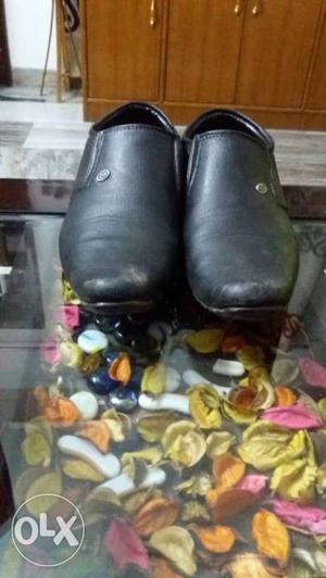 Size-3 Black leather shoes