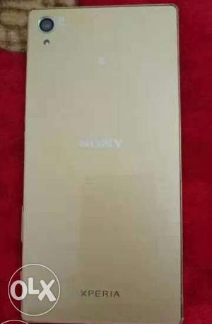 Sony Xperia z5 Premium dual Golden 32gb...3gb ram Phone