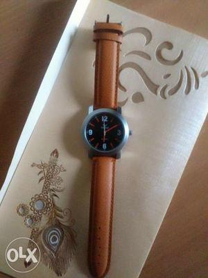 Stylish brown leathered newly broughted watch