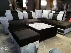 Brand new sofa set size 9 by 7