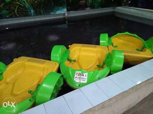Kids hand paddle boat for kids upto 50kg weight.