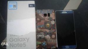 Samsung Galaxy Note 5 32gb with box and charger