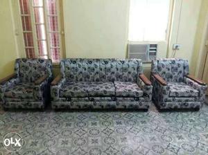 3-piece Gray And Black Floral Sofa Set