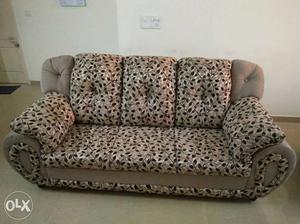 Beige And Black Floral 3-seat Sofa