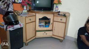 Brown Wooden Corner TV Hutch With Cabinet