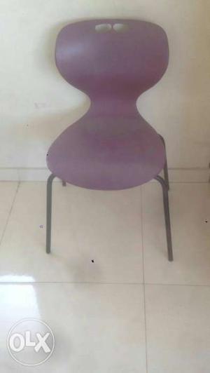 I have 4 chairs available. only 6 month used and
