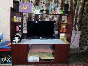 I want to urgently sell this wall unit because of transfer.