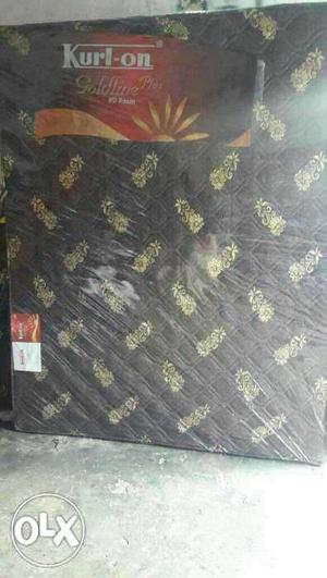 Kurlon goldline mattresses size 5*6