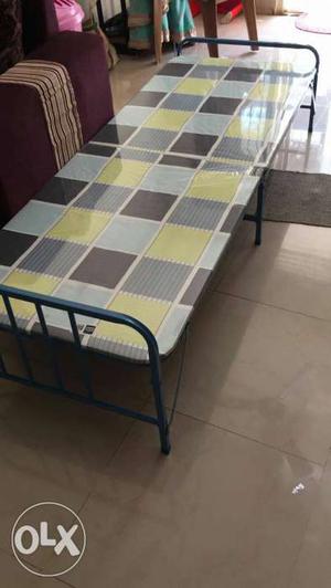 Multi color folding bed