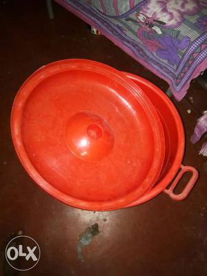 Red Plastic Lid Container