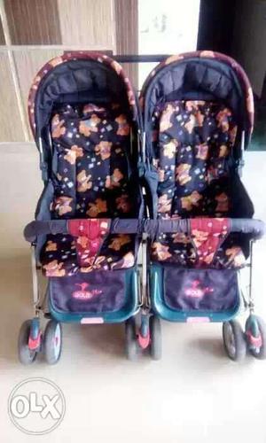 Twin pram /stroller. with 3 position sitting,