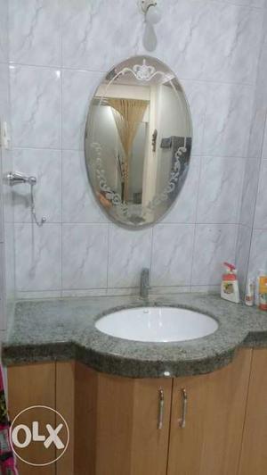 Wash basin mirror with etching design in good condition