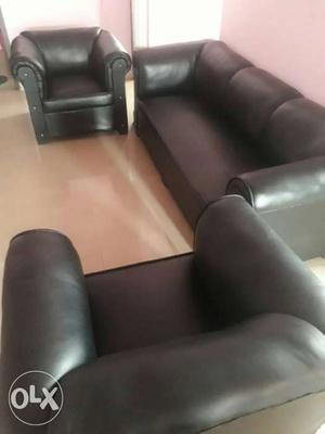 BRAND NEW SOFA SET ) Seaters. Leather