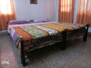 Black wrought iron double bed.. 2beds size