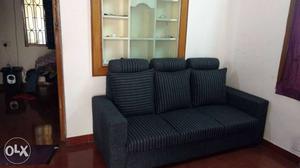 Brand new 3 seater sofa in an etremely new condition