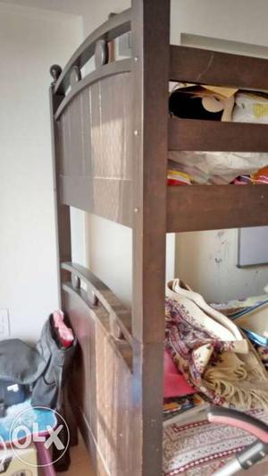 Home center bunk bed... Very less used.. Wooden..