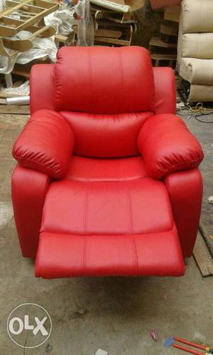 Luxury recliner with manual