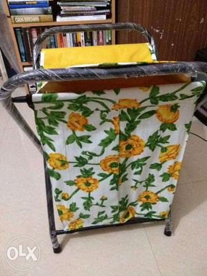 NEW Laundry basket - Foldable - VERY LOW PRICE TODAY