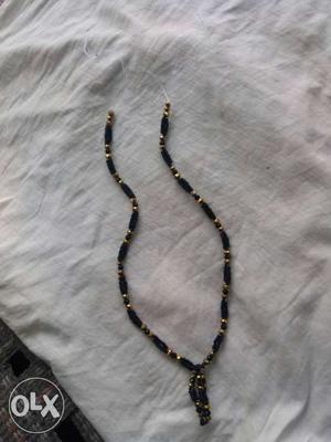 Black And Brown Beaded Pendant Necklace