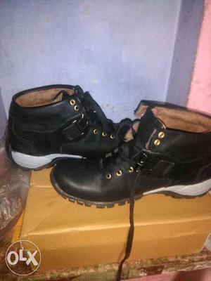 Black Leather Work Boots With Box