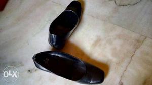 New SREE LEATHERS formal shoes in good condition.