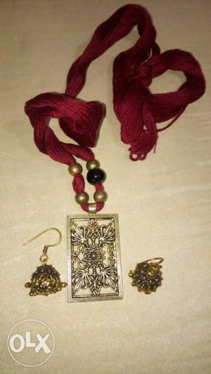 Rectangular Gold Pendant Necklace With Pair Of Hook Earrings