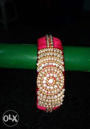 Red color thread bangle