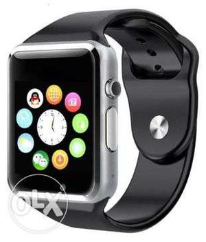 Smart watch 1 month old and good condition