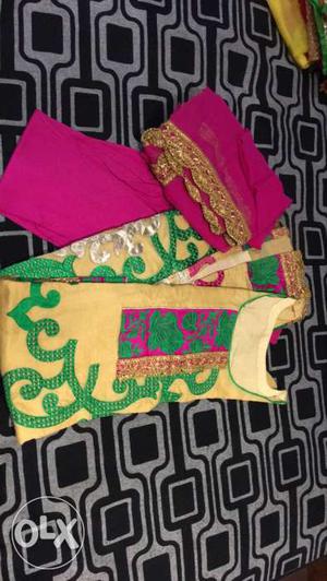 Yellow And Green Floral Traditional Set