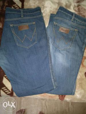 2 Wrangler jeans pants for sale not used since 4