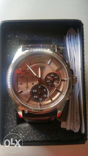 CASIO Men's Watch, like new.. Used only twice..