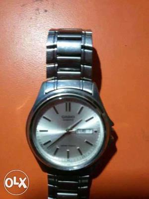 Casio wrist watch working condition