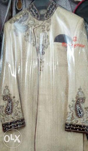 Manyawar branded Sherwani for dulha