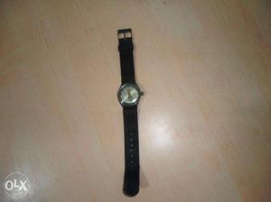 Old watch with working condition