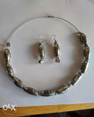 Pair Of Silver Pendant Earrings With Necklace oxidised