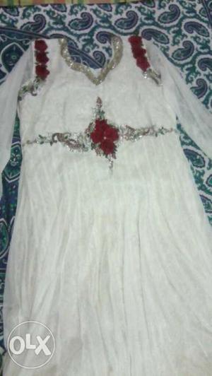Price negotiable.one time used totally new long dress for