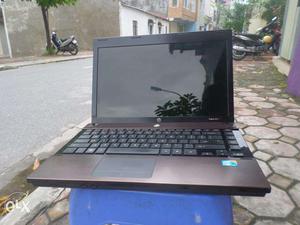 Coer i3 Laptop for sell Just Rs. in Bombay