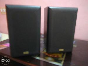 Jamo bookshelf cornet 40A speakers