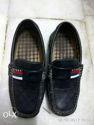 Kids loafer shoes.one pair,pure leather.New