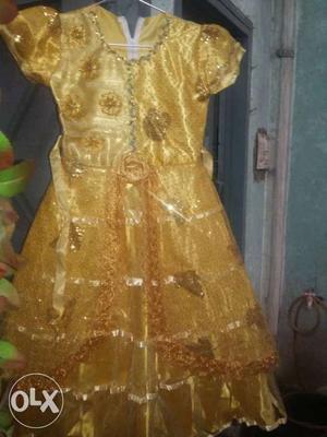 New princess gown from 7-8 year girl from SA arab