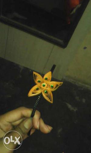Quilling flower hairband