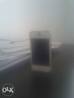 Iam sell my apple I phone 4s very good condition.