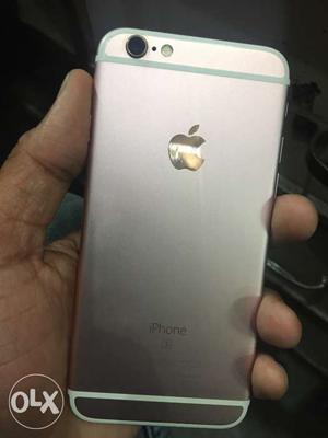 Iphone 6s 16 gb with box and orignal chrger.