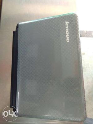 8 inch of laptop Lenovo Hd Windows 7 Inbuilt