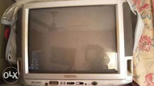 Aiwa brand tv 36 inch and running good condition