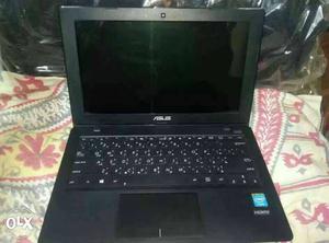 Black Asus Laptop Display: 11 6-inch...