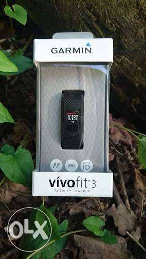 Black Garmin Vivofit 3 In Box packed
