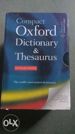 Compact Oxford Dictionary & Thesaurus Book